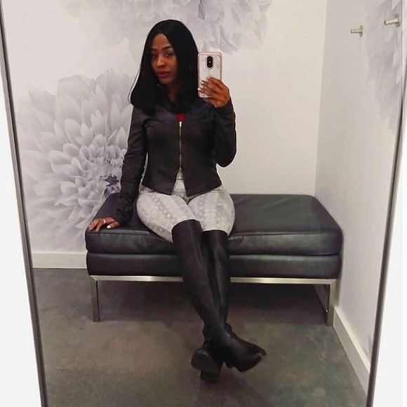 Pleather Python Tights - Picture 5 of 8